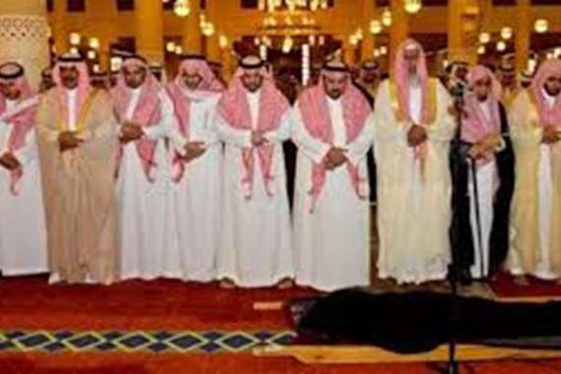 صلاة الجنازة على 109 أشخاص بمساجد الرياض