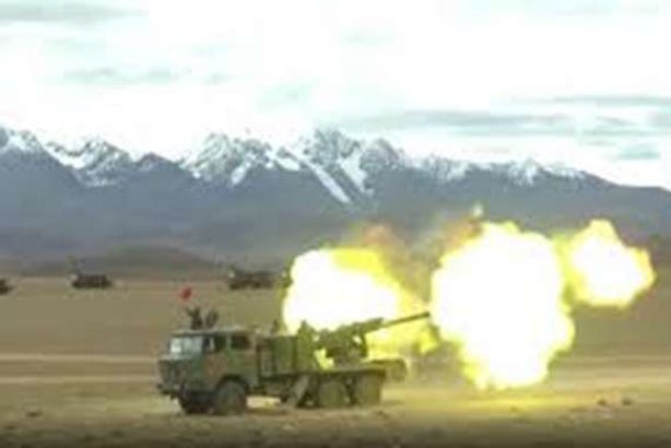 مواجهة خطيرة بين دولتين نوويتين .. صور أقمار صناعية تكشف هذا الأمر