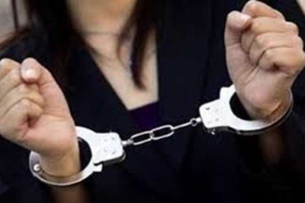 20 فيديو فاضح والساعة بـ  1500 جنيه.. تفاصيل صادمة