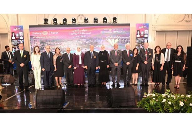 وزيرة التضامن الاجتماعي تشارك في المؤتمر السنوي الثامن للمنطقة الروتارية
