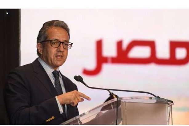 وزيرالسياحة والاثار