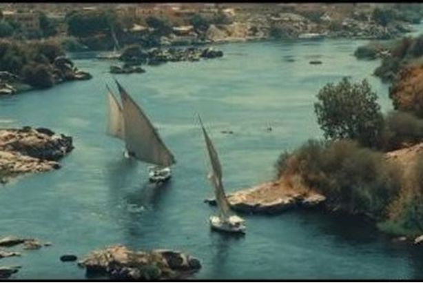 " مصر بتناديك"