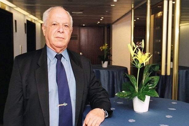 60bd6a7b42360450c45502fd