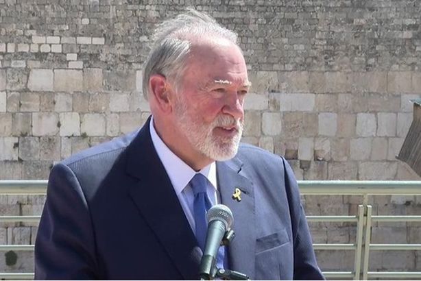 thumbs_b_c_4196596927ec01364f9d0c2ed8cebf73