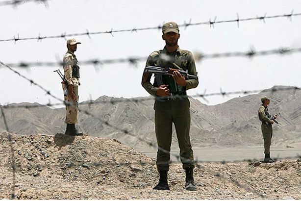 1661510405-iran-pakistan-border_auto_x2-edited