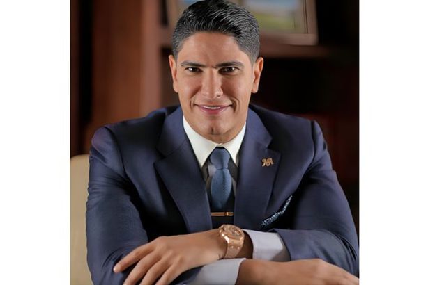 LbC8Q05Ely0ADWc132Wx