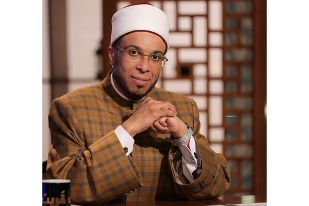 الشيخ محمد أبوبكر في رسالة مؤثرة بعد قرار نقله بسبب سفره للحج channels4_profile