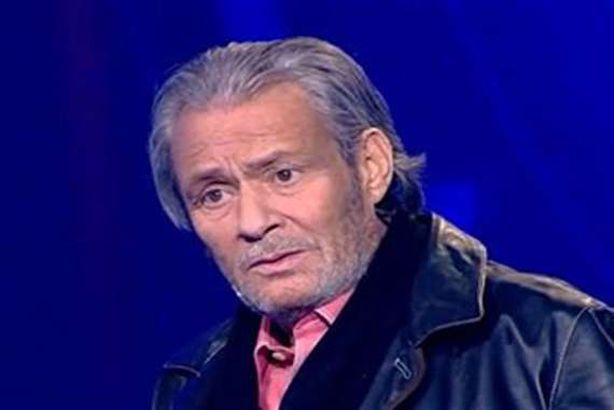 الفنان الراحل فاروق الفيشاوي