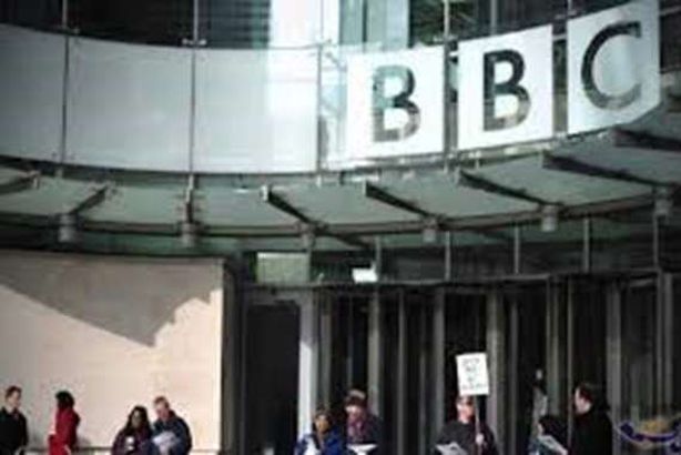 بي بي سي تفاجيء موظفيها بهذا القرار