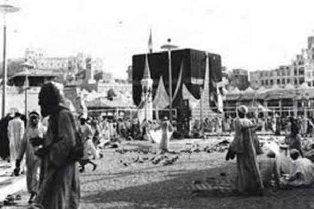 فاق وباء كورونا.. قتل 30 ألفا  في أخطر هجوم على الكعبة