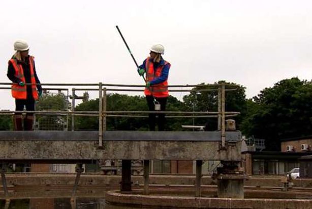 علماء: الصرف الصحي يكشف عن وجود مبكر لكورونا