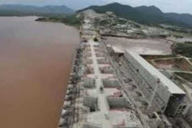 الري: مخزون السد العالي مطمئن لا داعي للقلق