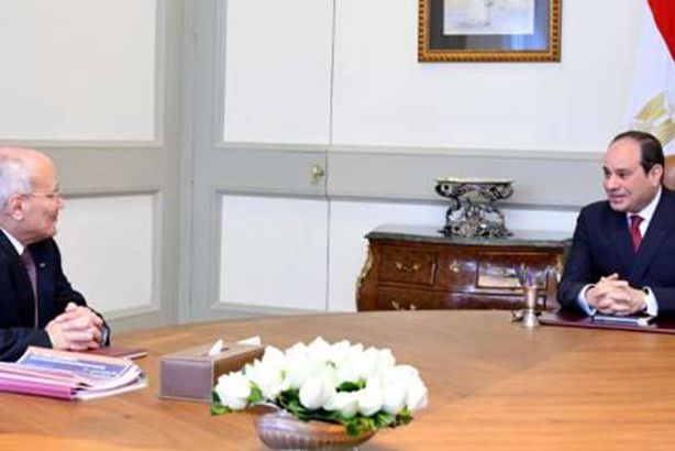 الرئيس والعصار