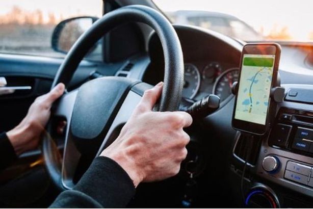 205-201056-driving-apps_700x400