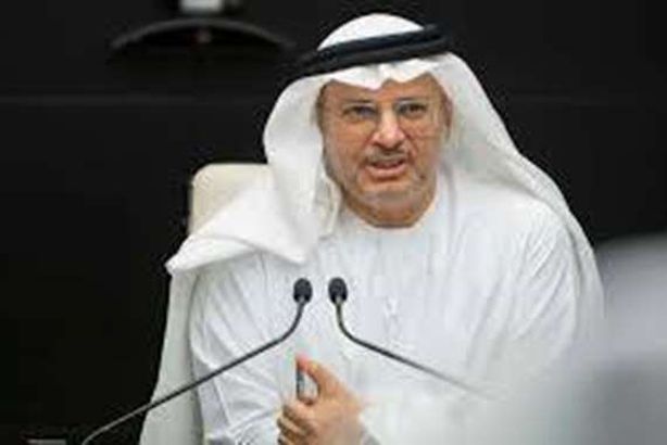 قرقاش: ما فعلته الإمارات قرار شجاع من قائد استثنائي