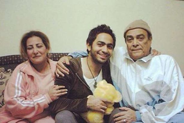 تامر حسني ووالده