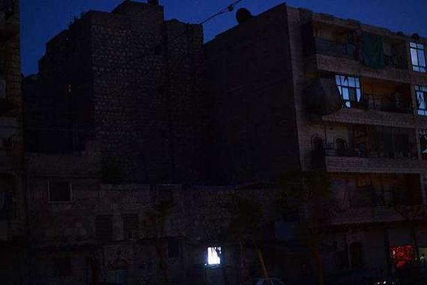 سوريا في الظلام