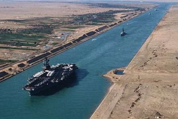 قناة السويس