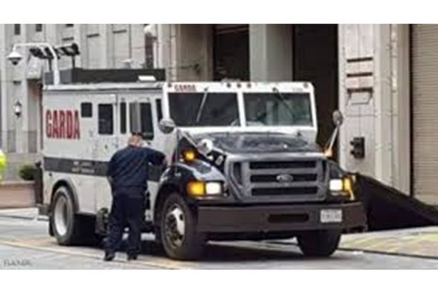 سرقة 9 ملايين يورو