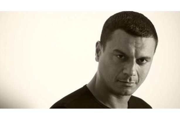 عباس أبو الحسن