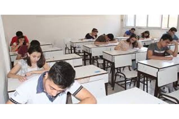 غضب بدولة عربية بسبب سؤال خادش بامتحانات الثانوية
