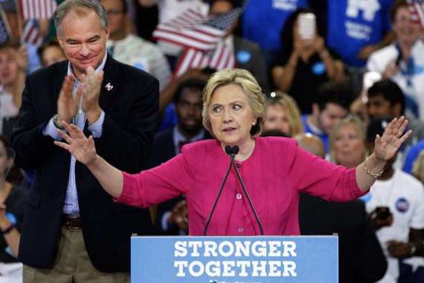 رد لاذع من «هيلاري كلينتون» على كاتبة «نيويورك تايمز»
