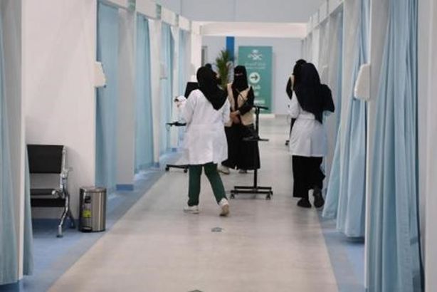 متي يمنع دخول غير المحصنين