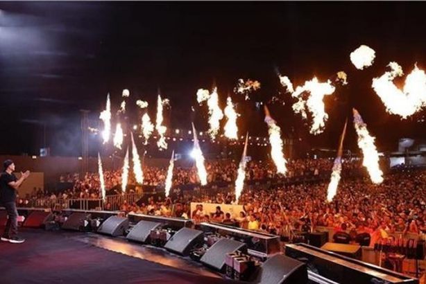 حفل عمرو دياب