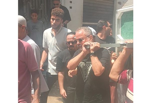 c7ef4dea-1643-42ac-9_719_014850