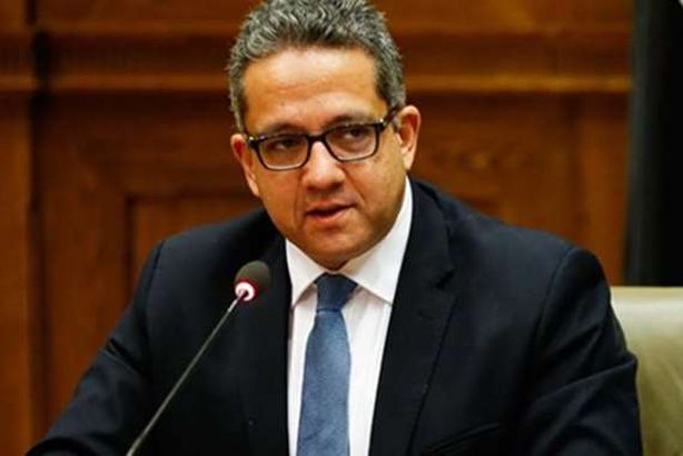 الدكتور خالد العناني