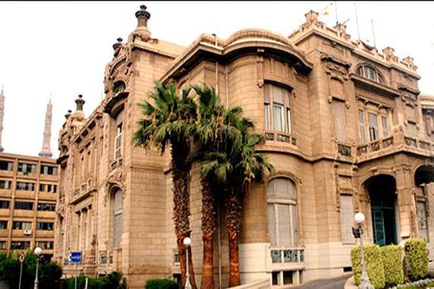 جامعة عين شمس