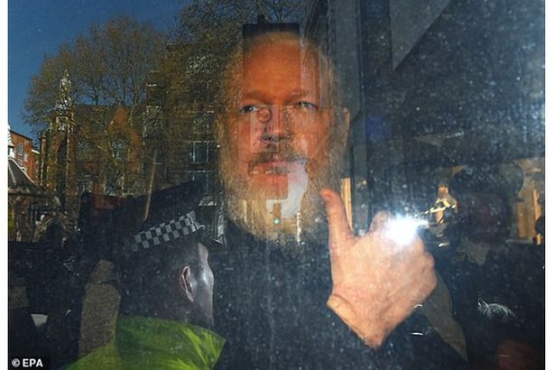 33340596-8747593-image-a-27_1600433469631