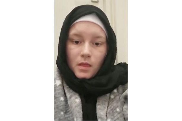 1_Mum-who-converted-to-Islam-goes-on-week-rations-to-eat-like-a-refugee