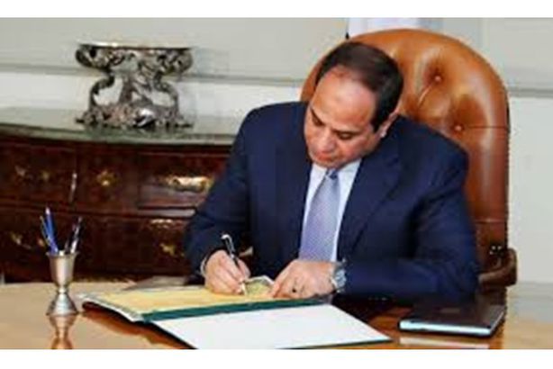 عاجل.. قرار جمهوري باستغلال كافة المحاجر والملاحات بجميع المحافظات
