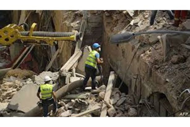 لسه فيه أمل.. البحث مستمر عن "نبضة قلب" تحت ركام بيروت
