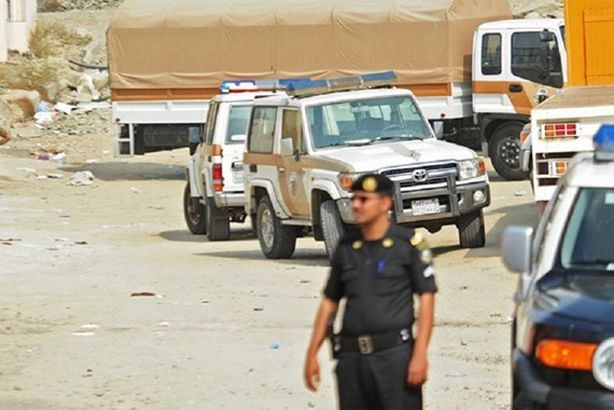 5f2b3dd94236044ffa5f51bc