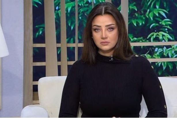 135-190401-egyptian-sues-radwa-el-sherbiny-show-2