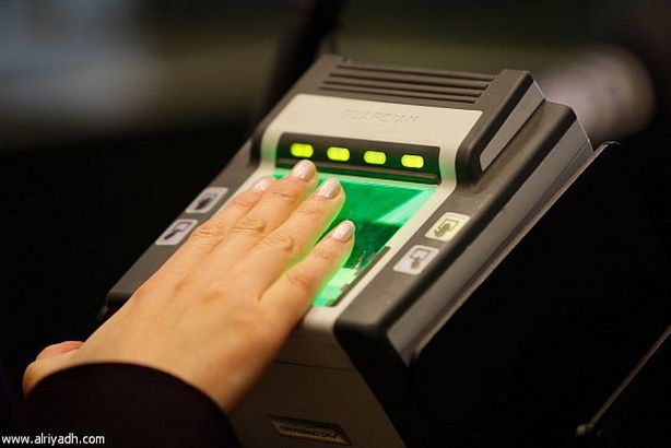 دعوى تطالب بوقف استيراد "جهاز البصمة الإلكترونية"