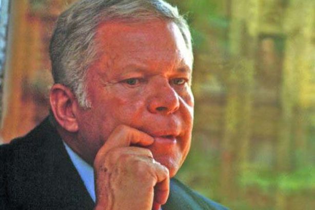 يوسف السباعي "رائد الأمن القومي".. أدبه يقتله