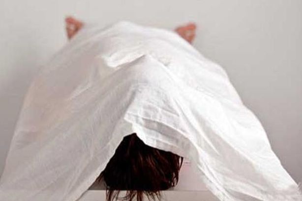 النيابة  تأمر بالتحريات فى واقعة العثور على جثة فتاة فى مصرف