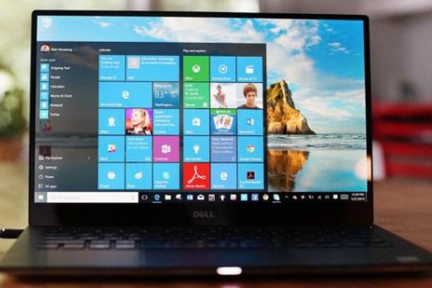 محامٍ يسرق أجهزة كمبيوتر من داخل مدرسة