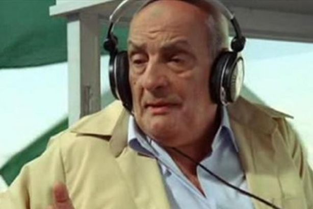 وفاة المعلق الرياضي محمود بكر