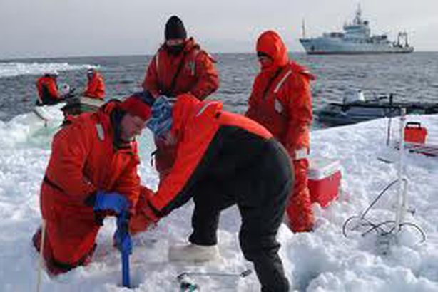 عينات جليد عمرها 2000 عام تكشف أسرار تغير المناخ