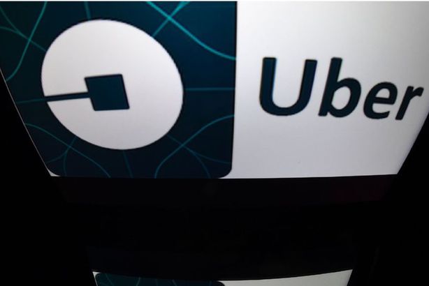 رجل أعمال يقاضى "أوبر" لكشفها خيانته لزوجته