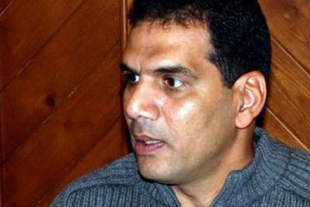 جمال الغندور: "كان ناقص يضربوه قلمين"