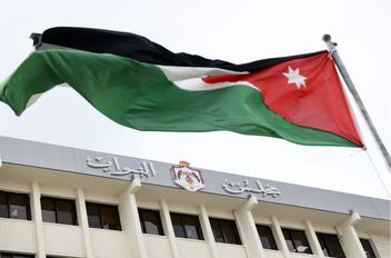 بنى مجلس النواب في العبدلي.
