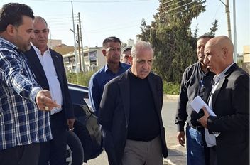 وزير الإدارة المحلية يتفقد عدداً من بلديات مأدبا

