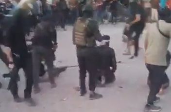 فيديو .. إعدام مجموعة من العملاء في غزة على يد المقاومة