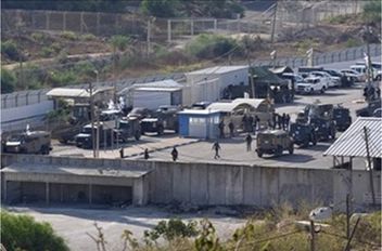 الاناضول: اسرائيل تُفرج عن 13 اسيراً اردنياً ضمن صفقة التبادل
