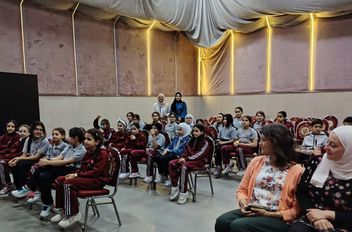 سلطة المياه تواصل برنامجها التوعوي في مدارس المملكة
